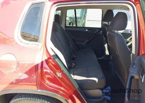 2013 Volkswagen Tiguan S из США, поврежденный, VIN WVGBV7AX2DW006816